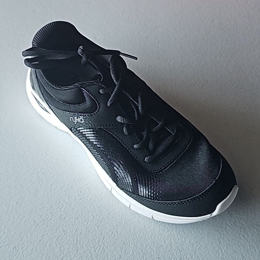 New Ryka Black Rae 4 Lace Up Sneaker, Size 11 wide